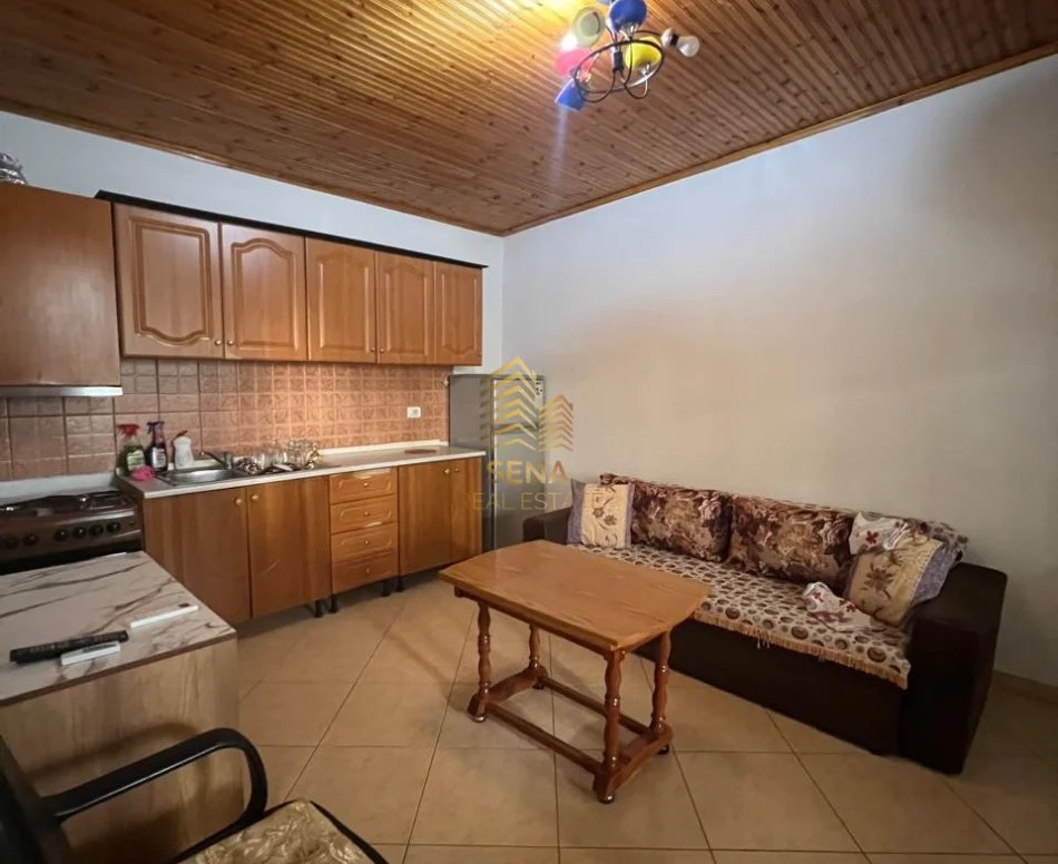 Tirane, jepet me qera apartament 1+1 Kati 3, 60 m² 450 € (Bulevardi i Ri)