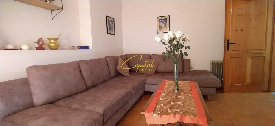 Tirane, jepet me qera apartament 1+1 Kati 3, 65 m² 450 € (VASIL SHANTO)
