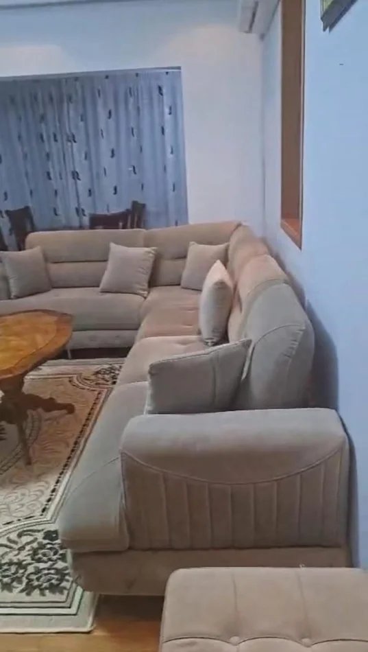 Tirane, jepet me qera apartament 1+1 Kati 3, 65 m² 600 € (Qytet Studenti – Rruga Gramoz Pashko)