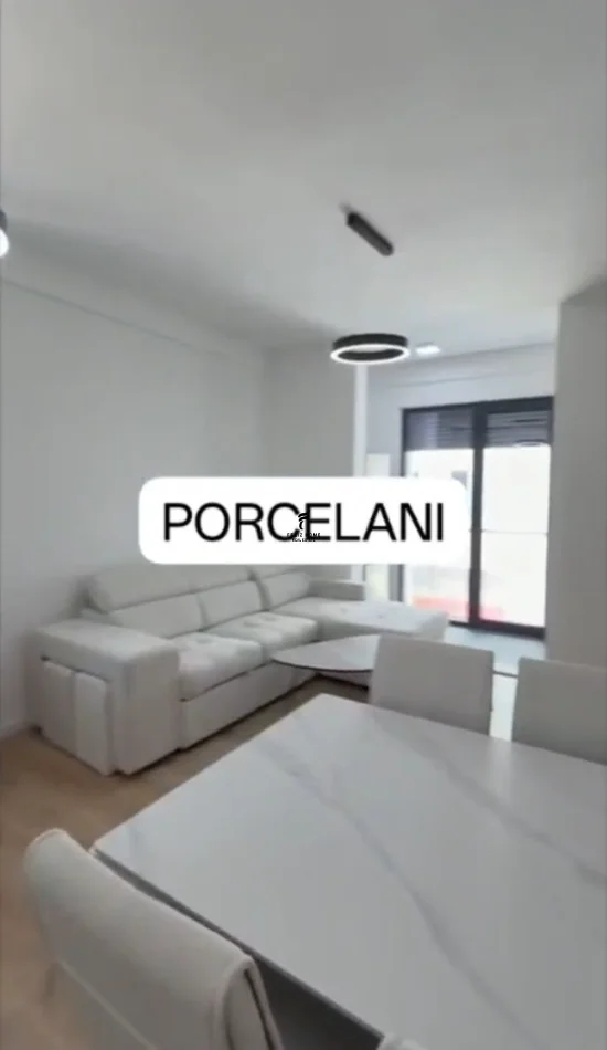Tirane, jepet me qera apartament 1+1 Kati 3, 70 m² 620 € (PORCELANI)