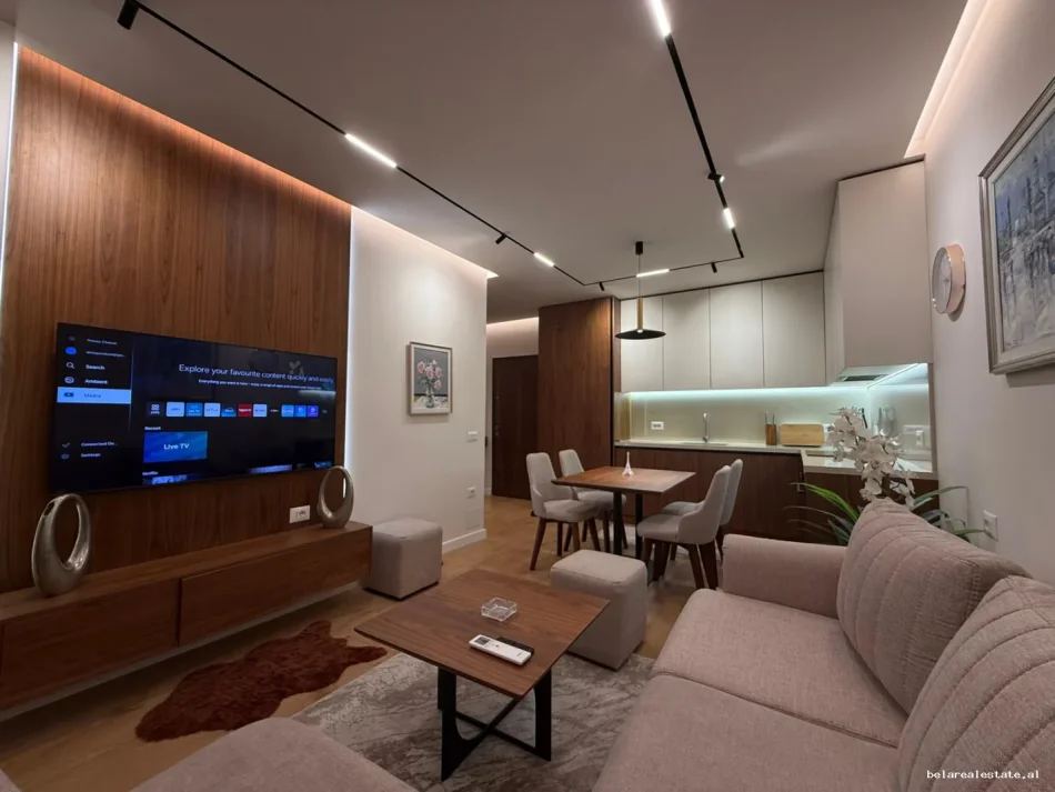 Tirane, jepet me qera apartament 1+1 Kati 3, 70 m² 690 € (rruga Stefan Shundi)