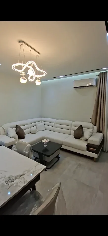 Tirane, jepet me qera apartament 1+1 Kati 3, 70 m² 700 € (Pranë Selvisë, Rruga Dibrës, Tiranë.)