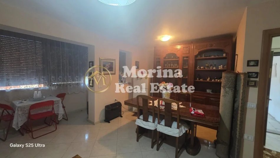 Tirane, jepet me qera apartament 1+1 Kati 4, 54 m² 350 € (Pediatria)