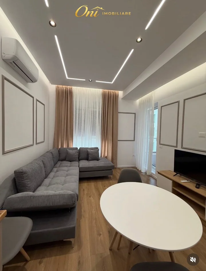 Tirane, jepet me qera apartament 1+1 Kati 4, 56 m² 440 € (KOMPLEKS MANGALEM)