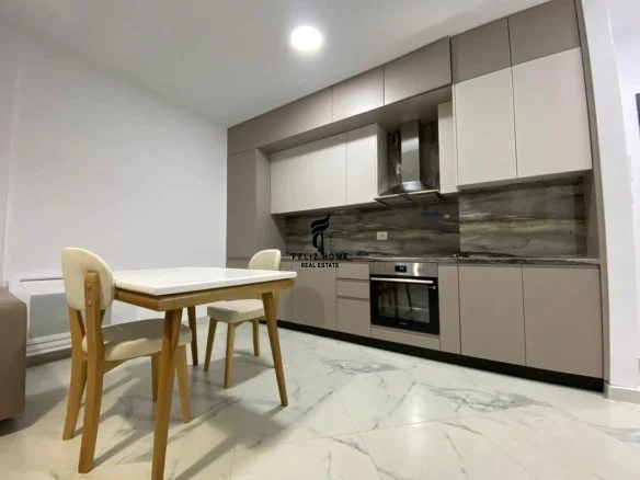 Tirane, jepet me qera apartament 1+1 Kati 4, 60 m² 500 € (DON BOSKO)