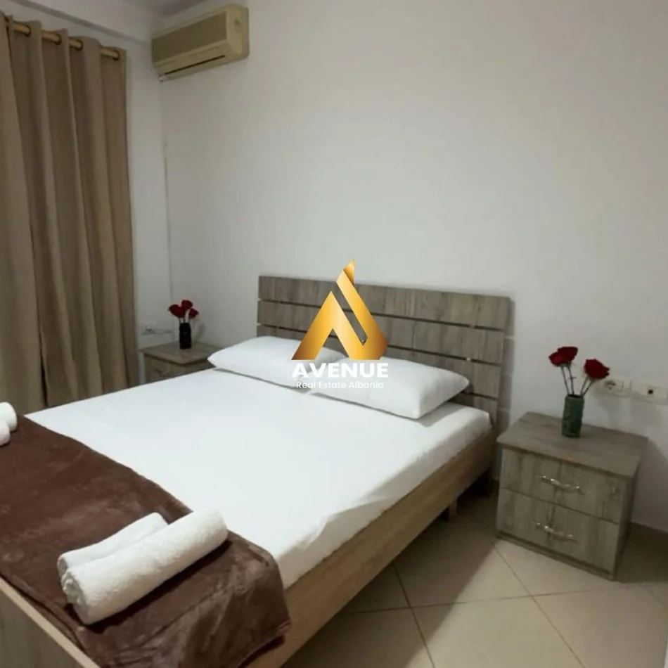 Tirane, jepet me qera apartament 1+1 Kati 4, 75 m² 650 €