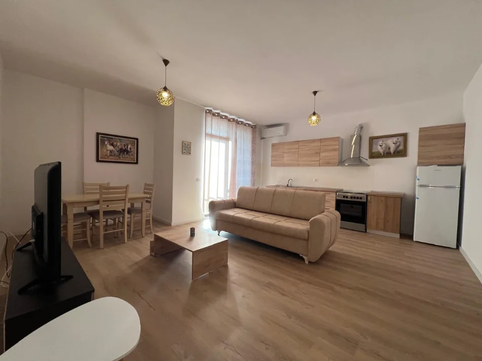Tirane, jepet me qera apartament 1+1 Kati 4, 80 m² 550 € (Platinum Residence, Bulevardi i Ri)