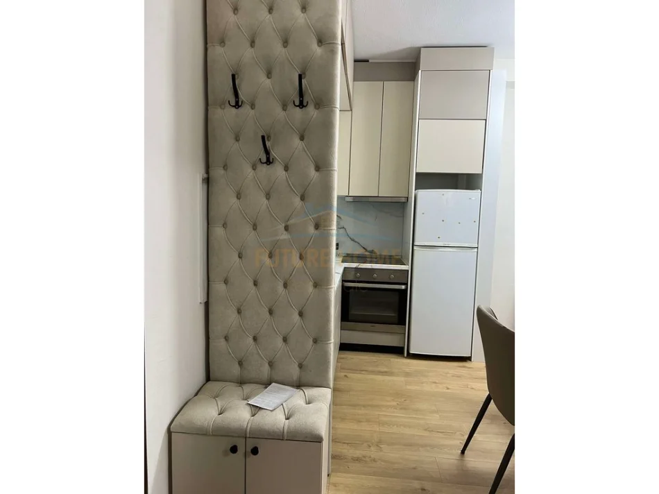 Tirane, jepet me qera apartament 1+1 Kati 5, 50 m² 36.000 € (Misto Mame)