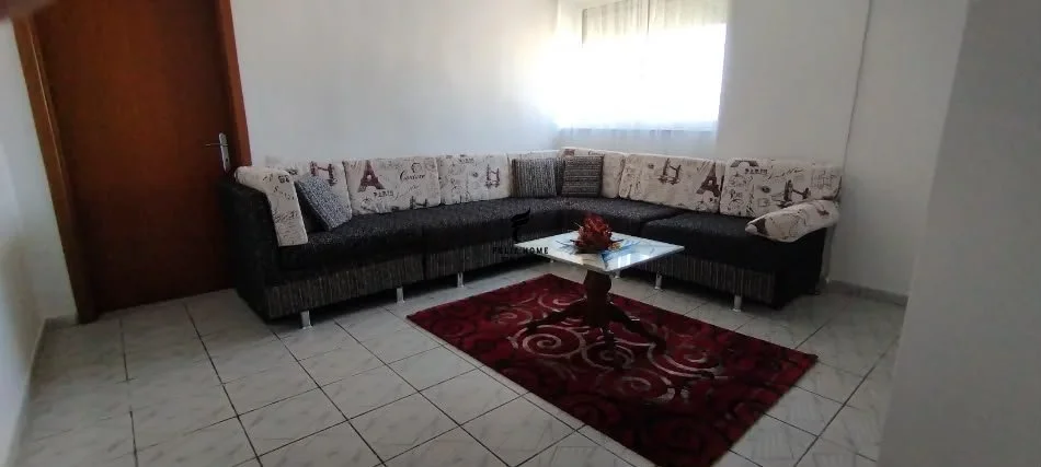 Tirane, jepet me qera apartament 1+1 Kati 5, 65 m² 550 € (RRUGA E ELBASANIT)