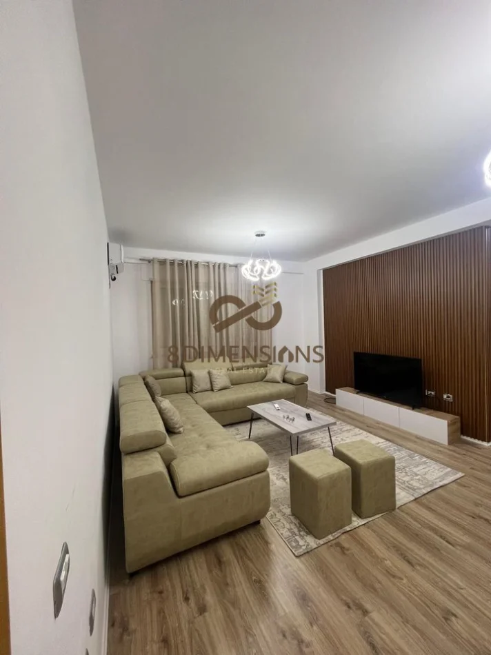 Tirane, jepet me qera apartament 1+1 Kati 5, 88 m² 600 € (liqeni i thate)