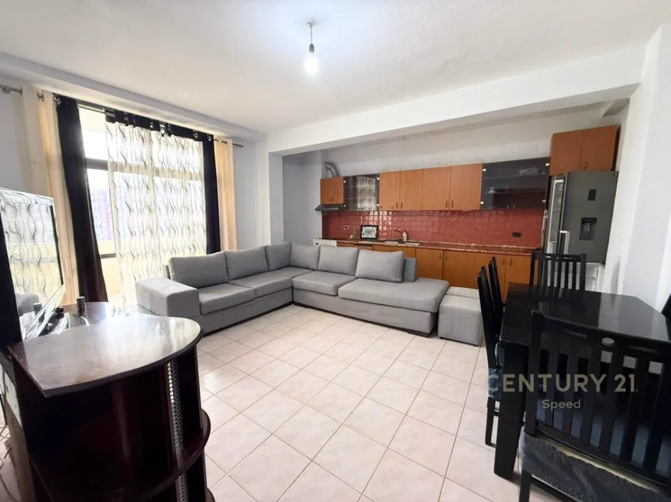 Tirane, jepet me qera apartament 1+1 Kati 6, 109 m² 400 €