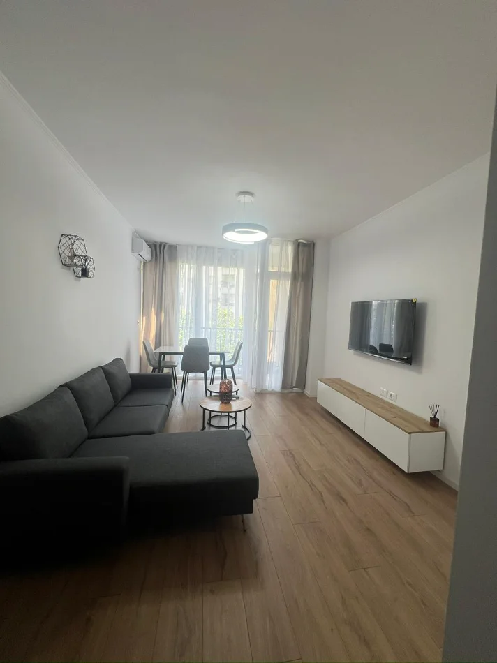 Tirane, jepet me qera apartament 1+1 Kati 6, 54 m² 600 €