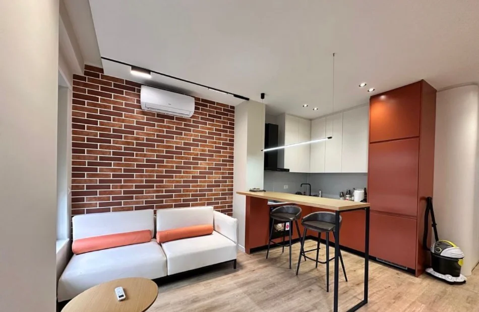Tirane, jepet me qera apartament 1+1 Kati 6, 57 m² 650 € (STACIONI I TRENIT)