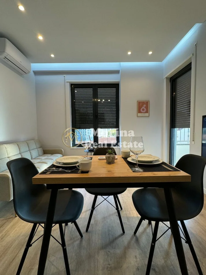 Tirane, jepet me qera apartament 1+1 Kati 6, 60 m² 630 € (Stacioni i Trenit)