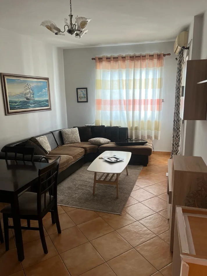 Tirane, jepet me qera apartament 1+1 Kati 6, 65 m² 400 € (ASTIR)