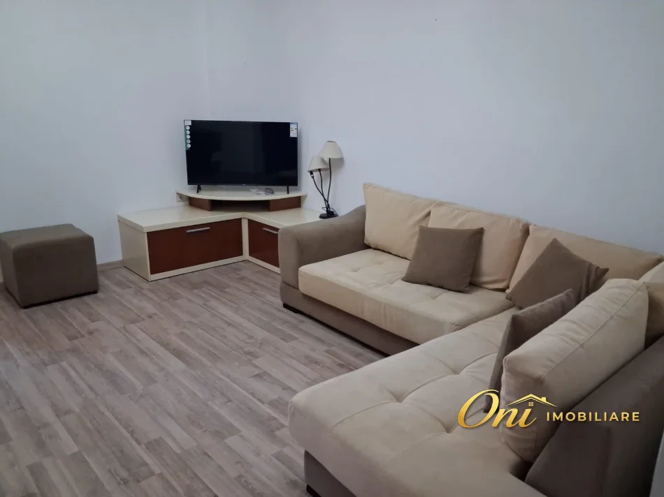 Tirane, jepet me qera apartament 1+1 Kati 6, 74 m² 600 € (PAS MUZEUT KOMBETAR)