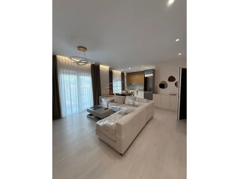 Tirane, jepet me qera apartament 1+1 Kati 6, 75 m² 850 € (Rruga Odhise Paskali, Pazari i ri)