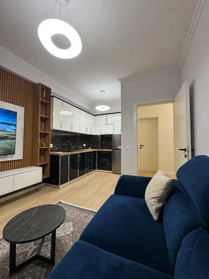 Tirane, jepet me qera apartament 1+1 Kati 7, 70 m² 518 € (Astir)