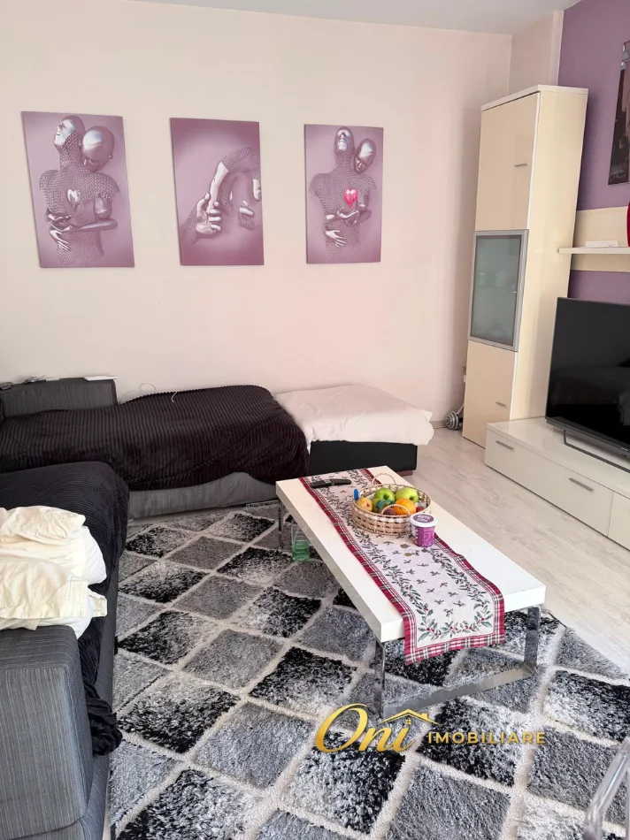 Tirane, jepet me qera apartament 1+1 Kati 8, 65 m² 550 € (MATERNITETI I RI)