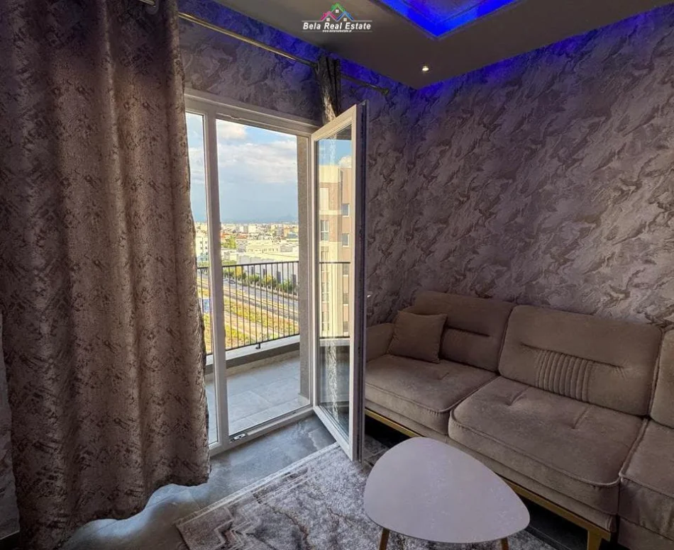 Tirane, jepet me qera apartament 1+1 Kati 8, 75 m² 500 € (Rruga Gryka e Kacanikut)