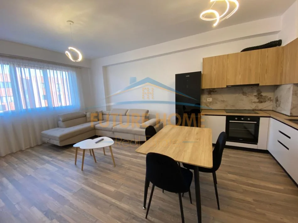 Tirane, jepet me qera apartament 1+1 Kati 8, 81 m² 550 € (Urban Gate Residence, Unaza e Re)