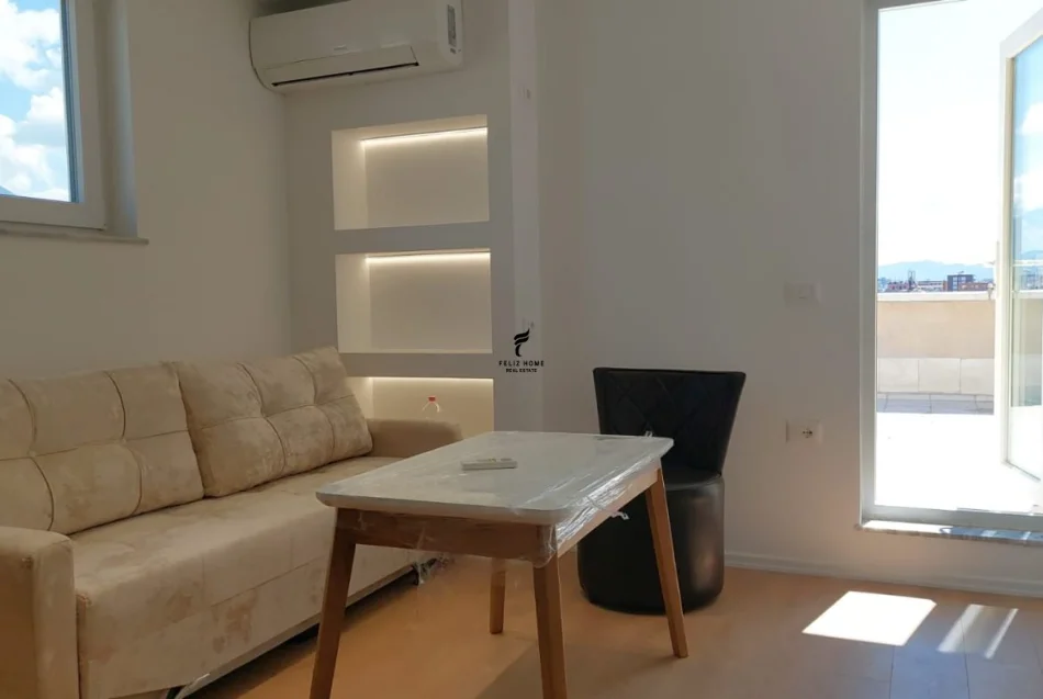 Tirane, jepet me qera apartament 1+1 Kati 9, 75 m² 500 € (STACIONI I TRENIT)