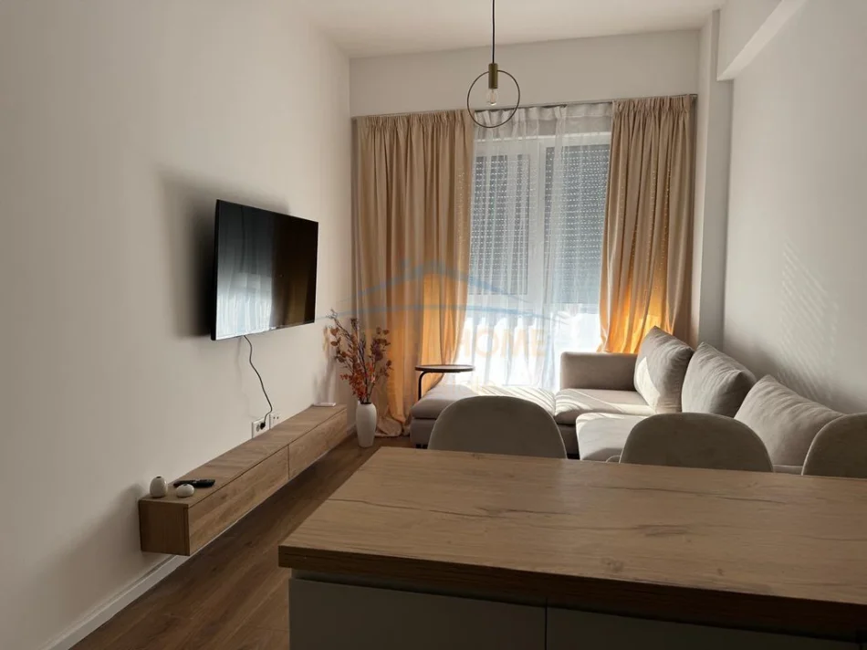 Tirane, jepet me qera apartament 1+1+PARKIM, Kati 2, 58 m² 470 € (RESIDENCA OXA , FRESK)