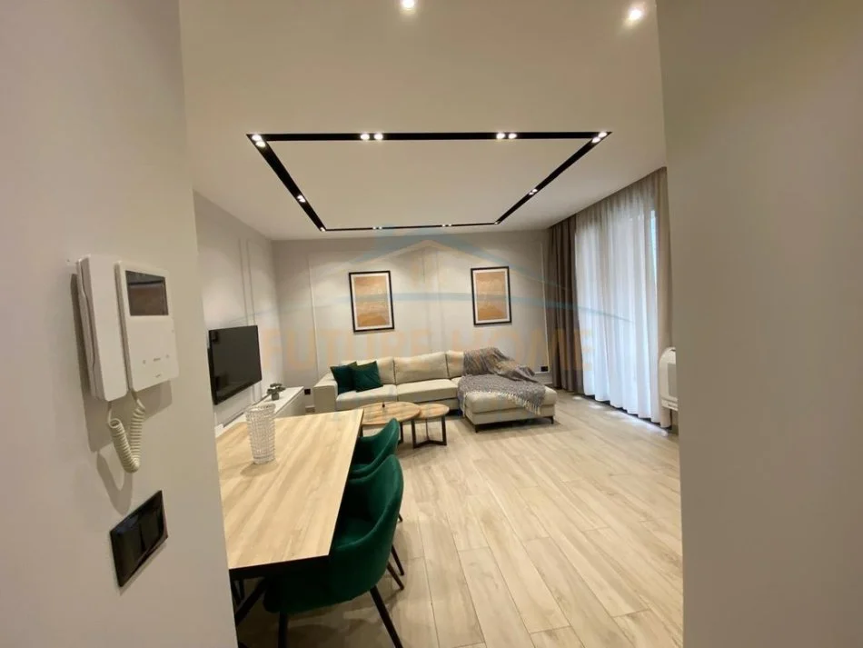 Tirane, jepet me qera apartament 1+1+Post Parkimi,  Kati 2, 64 m² 840 € (Rezidenca Sofia, TEG)
