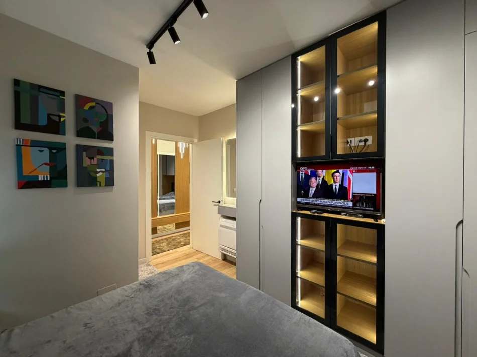 Tirane, jepet me qera apartament 2+1 , 103 m² 1.100 € (kodra e diellit)