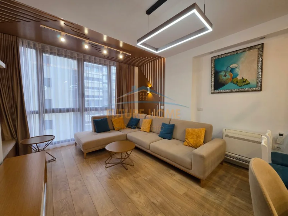 Tirane, jepet me qera apartament 2+1+2+Ballkon , 95 m² 950 € (Rezidenca Alba, Ish Parku)