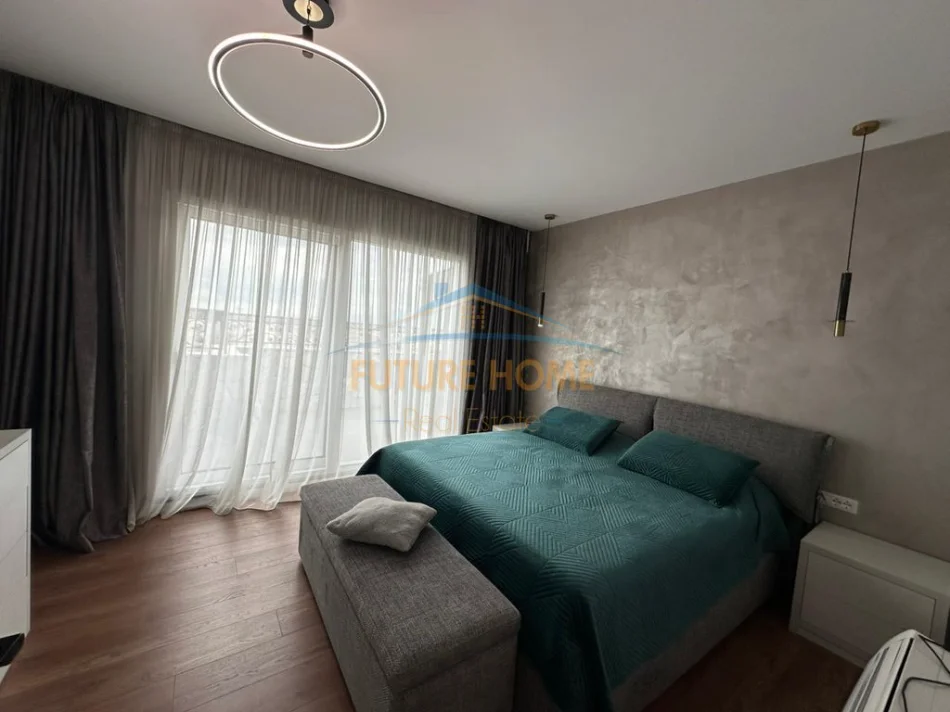 Tirane, jepet me qera apartament 2+1+2+Post Parkimi+Ballkon Kati 2, 200 m² 1.700 € (Delijorgji)