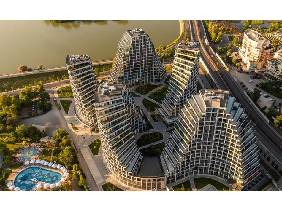 Tirane, jepet me qera apartament 2+1+2+Post Parkimi+Ballkon Kati 9, 125 m² 1.700 € (Lake View Residence)