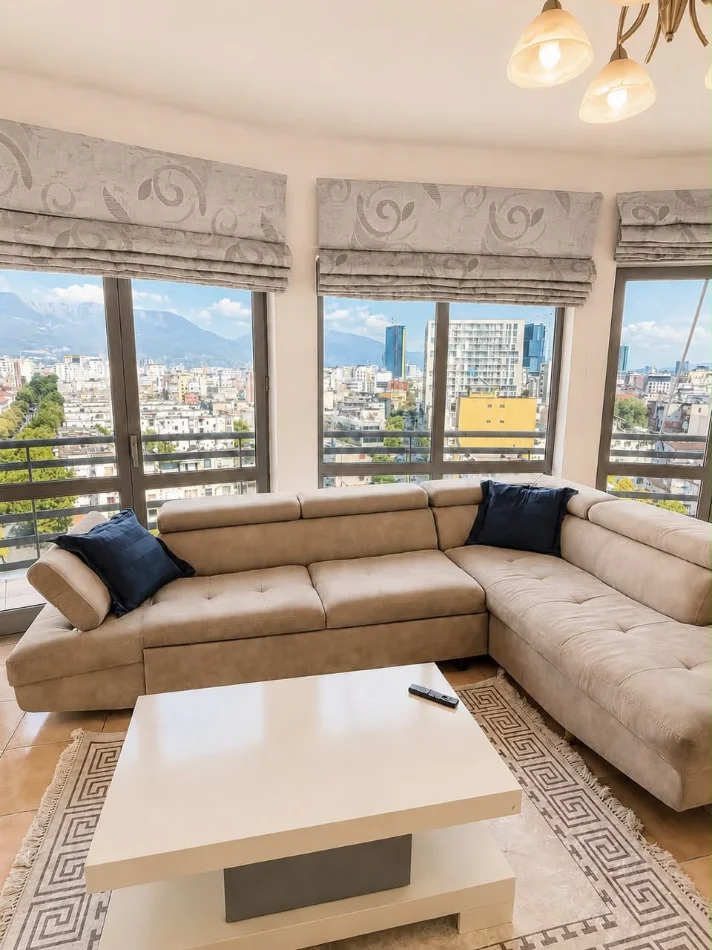 Tirane, jepet me qera apartament 2+1+Aneks+Ballkon , 800 € (rruga e durresit)