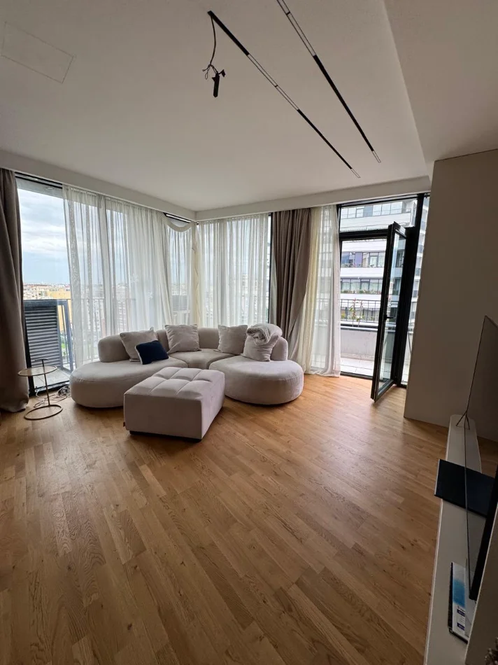 Tirane, jepet me qera apartament 2+1+Aneks+Ballkon Kati 11, 120 m² 1.800 € (LAKE VIEW RESIDENCES)