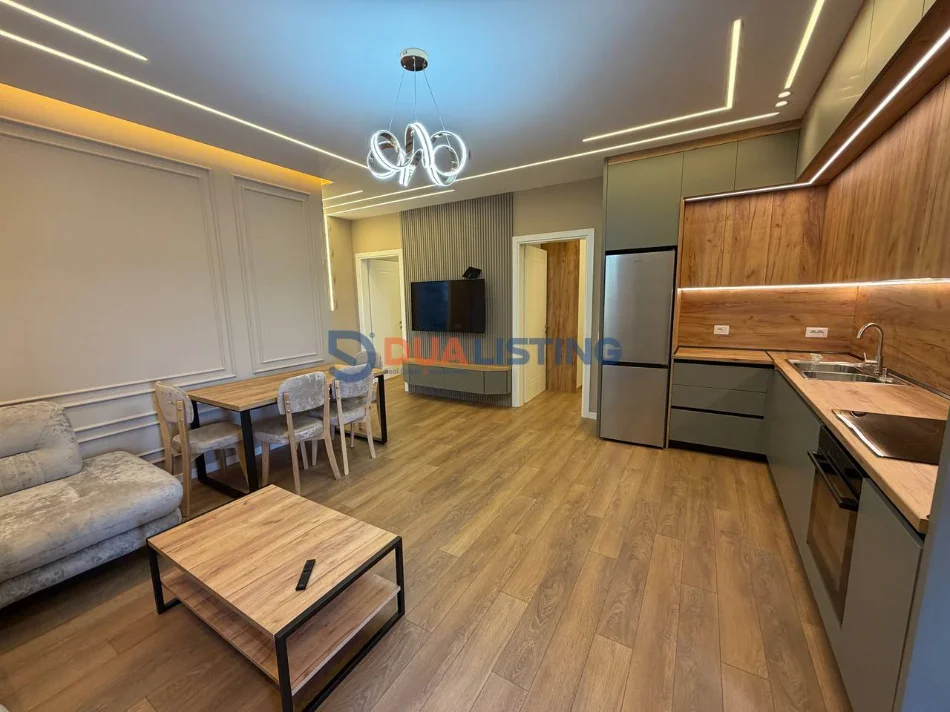 Tirane, jepet me qera apartament 2+1+Aneks+Ballkon Kati 2, 80 m² 550 € (xhamlliku , oxhaku)