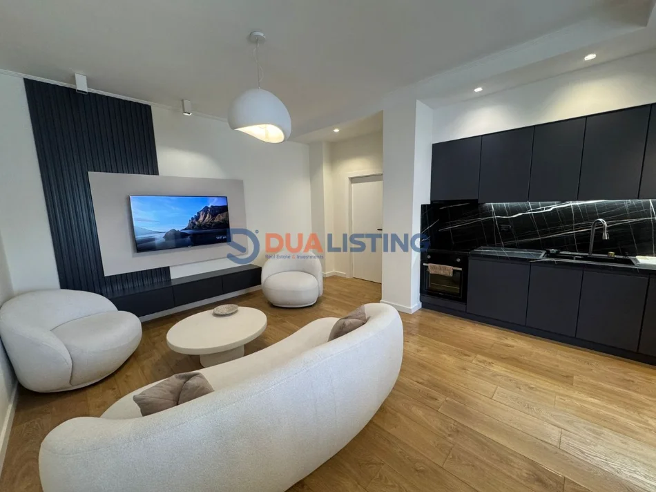 Tirane, jepet me qera apartament 2+1+Aneks+Ballkon Kati 2, 80 m² 700 € (kodra e diellit)
