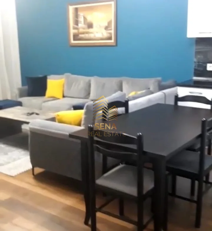 Tirane, jepet me qera apartament 2+1+Ballkon Kati 1, 100 m² 800 € (Kopshti Botanik)