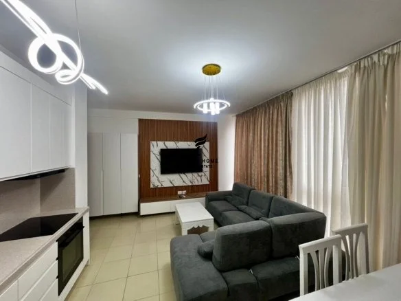 Tirane, jepet me qera apartament 2+1+Ballkon Kati 1, 92 m² 650 € (BULEVARDI I RI)