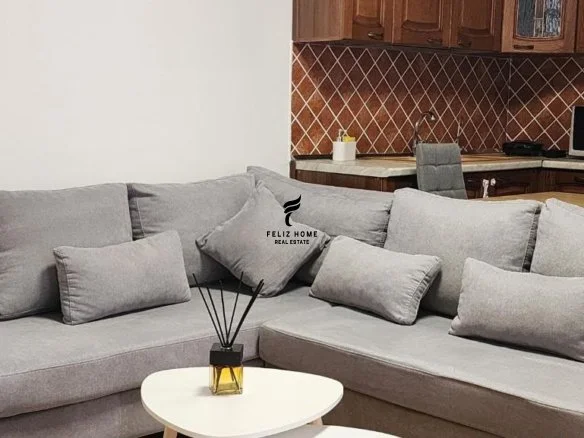 Tirane, jepet me qera apartament 2+1+Ballkon Kati 2, 80 m² 750 € (21 DHJETORI)