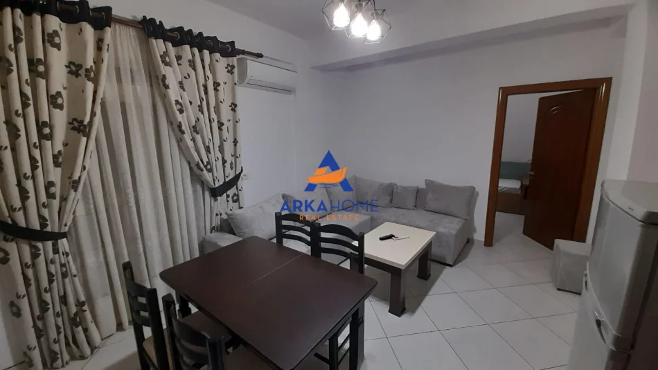 Tirane, jepet me qera apartament 2+1+Ballkon Kati 2, 87 m² 413 € (FRESK)