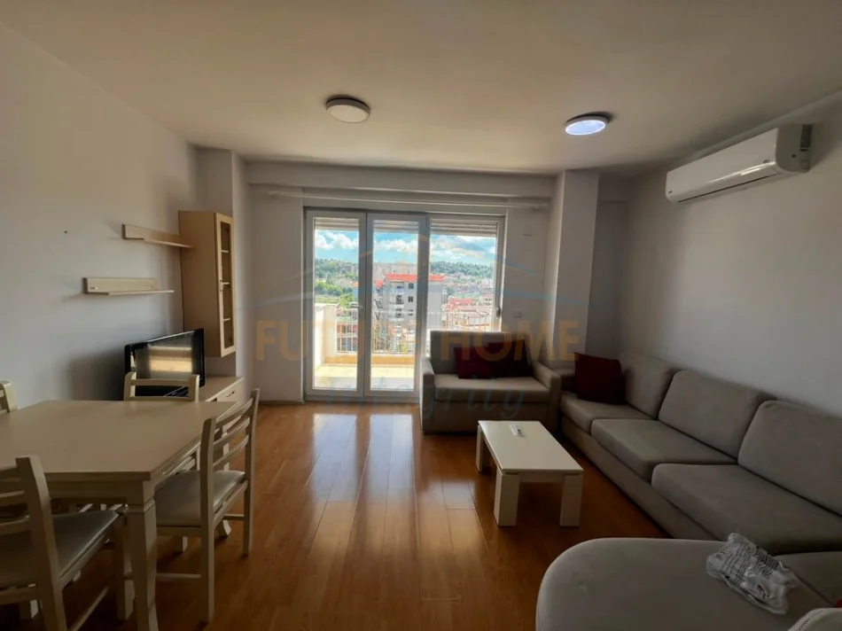 Tirane, jepet me qera apartament 2+1+Ballkon Kati 3, 63 m² 600 € (Qytet Studenti, Rezidenca AnA)