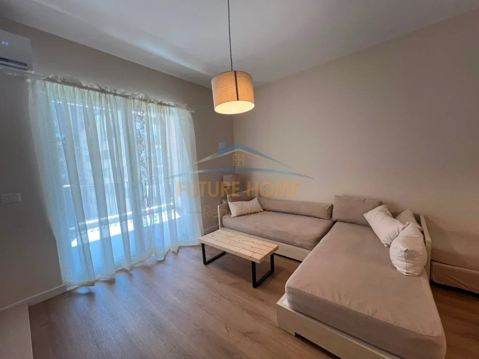 Tirane, jepet me qera apartament 2+1+Ballkon Kati 4, 108 m² 800 € (Rruga Dritan Hoxha)