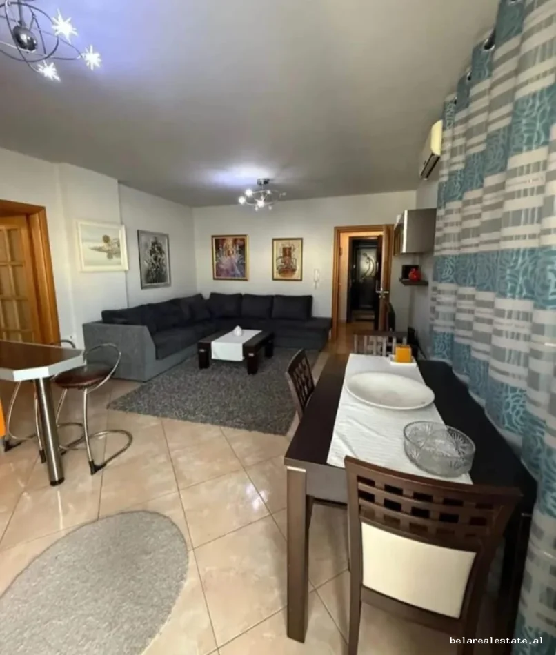 Tirane, jepet me qera apartament 2+1+Ballkon Kati 4, 91 m² 690 € (Ish Nisharaku)