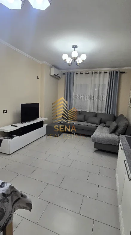 Tirane, jepet me qera apartament 2+1+Ballkon Kati 5, 100 m² 510 € (Astir)