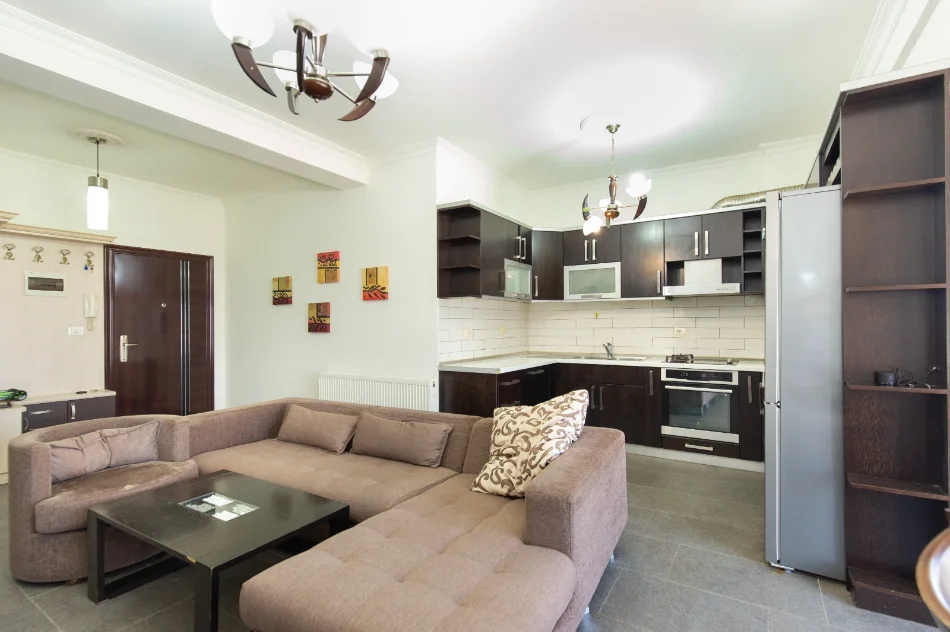 Tirane, jepet me qera apartament 2+1+Ballkon Kati 6, 600 € (RRUGA TEODOR KEKO,ASTIR!)