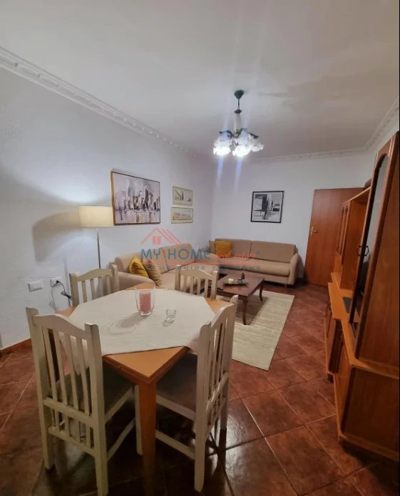 Tirane, jepet me qera apartament 2+1+Ballkon Kati 6, 78 m² 650 € (Liceu Artistik)