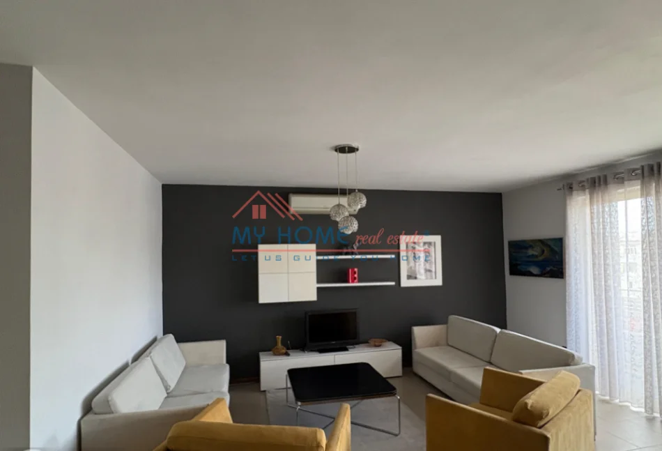 Tirane, jepet me qera apartament 2+1+Ballkon Kati 6, 78 m² 650 € (Rruga Petro Nini Luarasi)