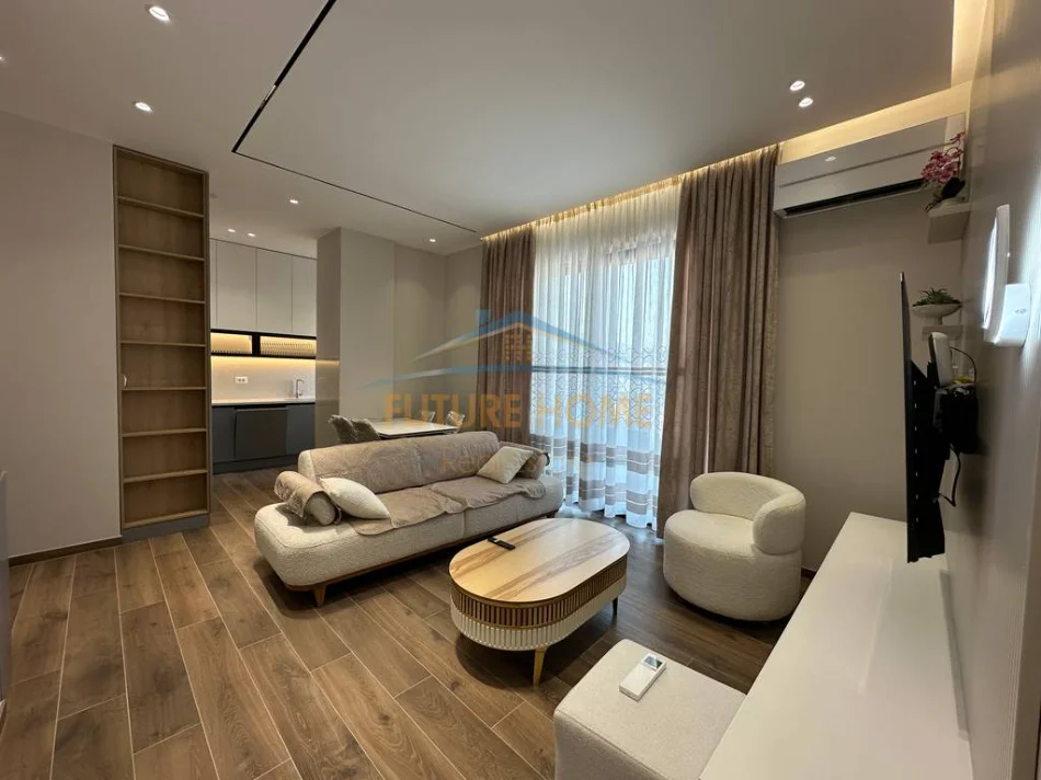 Tirane, jepet me qera apartament 2+1+Ballkon Kati 8, 117 m² 1.500 € (Delijorgji)