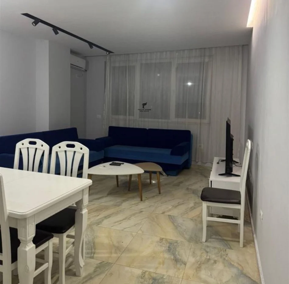 Tirane, jepet me qera apartament 2+1+Ballkon Kati 8, 118 m² 550 € (ASTIR)