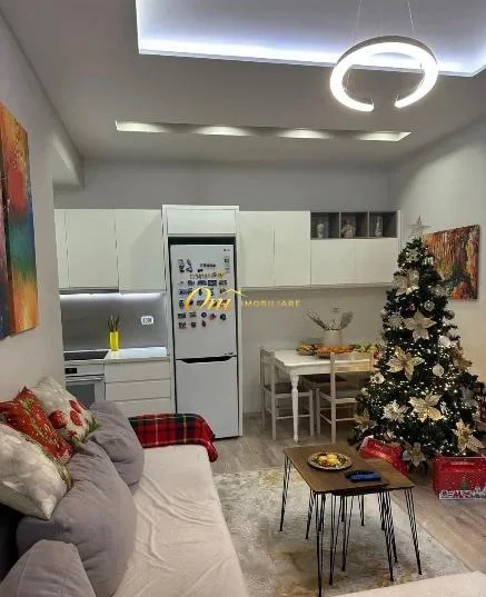 Tirane, jepet me qera apartament 2+1 Kati 0, 100 m² 900 € (STADIUMI DINAMO)